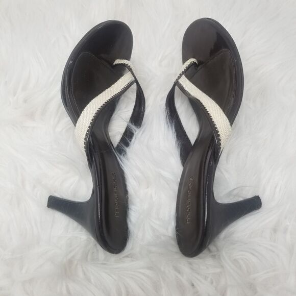 MAURICES BROWN HEELED SANDALS - Picture 9 of 11